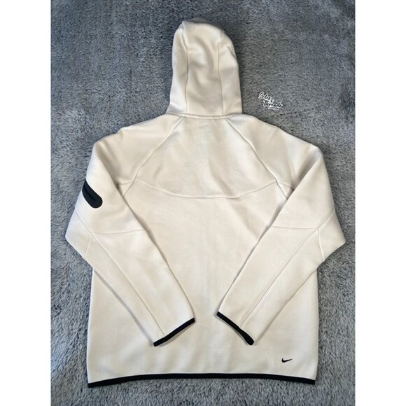 Nike Windrunner Tech Fleece Zip Hoodie Size Medium Men Light Orewood HV0949-104 - Picture 2 of 5